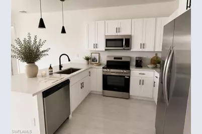 2813 NW 4th Ter, Cape Coral, FL 33993 - Photo 6