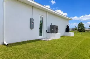2813 NW 4th Terrace, Cape Coral, FL 33993 - Photo 18