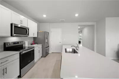 2621 Table Coral Trl, North Fort Myers, FL 33903 - Photo 6