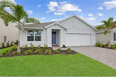 2621 Table Coral Trl, North Fort Myers, FL 33903 - Photo 2