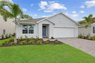 2621 Table Coral Trl, North Fort Myers, FL 33903 - Photo 2