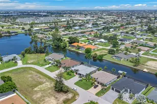 1227 SW 37th St, Cape Coral, FL 33914 - Photo 46