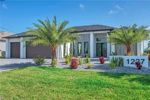 1227 SW 37th St, Cape Coral, FL 33914 - Photo 2