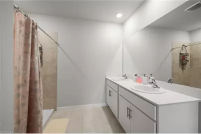 2621 Table Coral Trl, North Fort Myers, FL 33903 - Photo 18