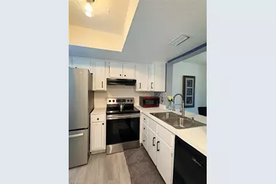 4520 SW 8th Pl #4, Cape Coral, FL 33914 - Photo 10