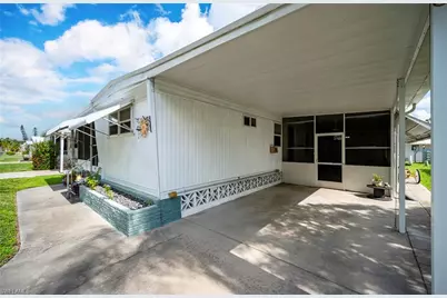195 Domingo Dr, Fort Myers, FL 33905 - Photo 20
