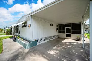 195 Domingo Dr, Fort Myers, FL 33905 - Photo 20
