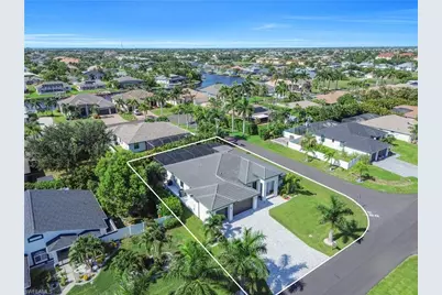 1735 SW 51st Ter, Cape Coral, FL 33914 - Photo 44