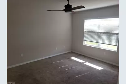 334 Kismet Pkwy E, Cape Coral, FL 33909 - Photo 8