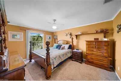 813 SW 11th Pl, Cape Coral, FL 33991 - Photo 16