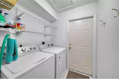 813 SW 11th Pl, Cape Coral, FL 33991 - Photo 12