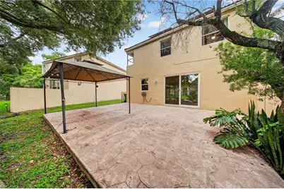 8713 NW 4th St, Coral Springs, FL 33071 - Photo 4