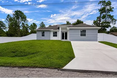 914 5th Ave, Lehigh Acres, FL 33972 - Photo 1