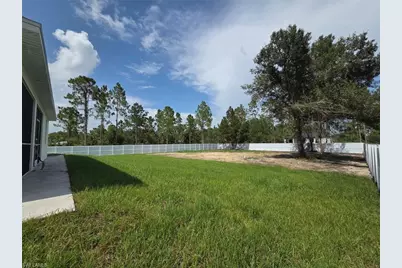 914 5th Ave, Lehigh Acres, FL 33972 - Photo 16