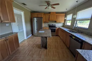 925 Foxdale Ave, Lehigh Acres, FL 33974 - Photo 6