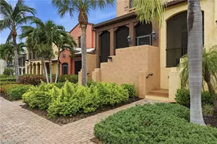 8663 Olinda Way, Fort Myers, FL 33912 - Photo 4