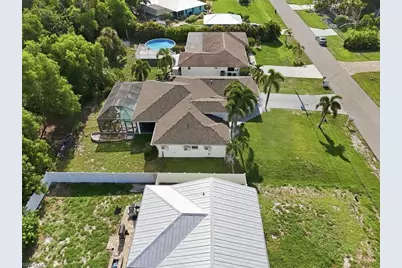 5748 Linden Ln, Bokeelia, FL 33922 - Photo 4