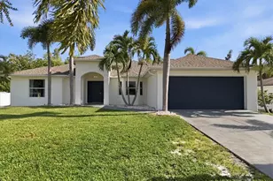5748 Linden Ln, Bokeelia, FL 33922 - Photo 2