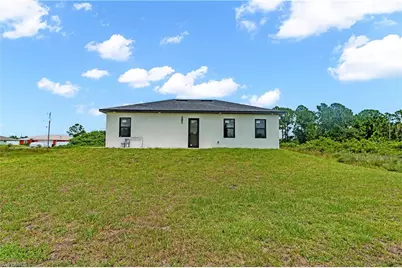 726 Clancy St E, Lehigh Acres, FL 33974 - Photo 36