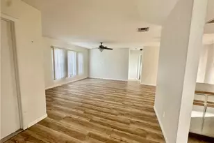 3822 SW 5th Pl, Cape Coral, FL 33914 - Photo 4