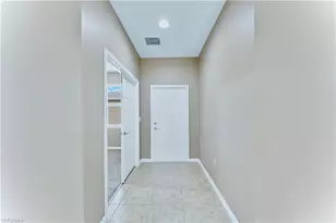 10781 Crossback Ln, Lehigh Acres, FL 33936 - Photo 4