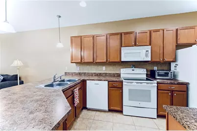 10781 Crossback Ln, Lehigh Acres, FL 33936 - Photo 6