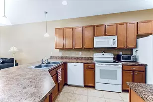 10781 Crossback Ln, Lehigh Acres, FL 33936 - Photo 6