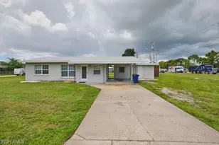 1637 Piney Rd, North Fort Myers, FL 33903 - Photo 2