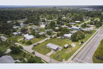 1637 Piney Rd, North Fort Myers, FL 33903 - Photo 32