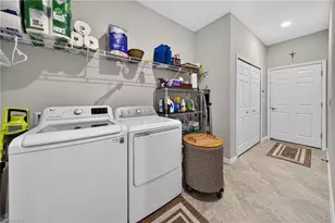 3625 Crimson Ln, Fort Myers, FL 33916 - Photo 22