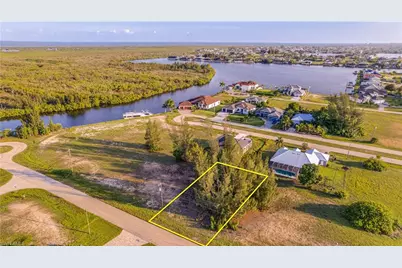 4319 NW 23rd Ter, Cape Coral, FL 33993 - Photo 10