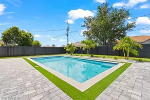 306 NE 11th St, Cape Coral, FL 33909 - Photo 22