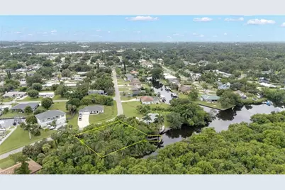 315 Shore Dr, Fort Myers, FL 33905 - Photo 14