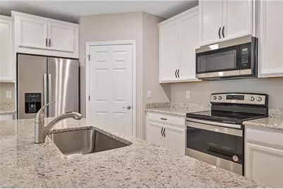 4226 Bloomfield St, Fort Myers, FL 33916 - Photo 2