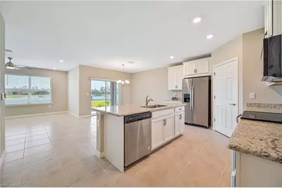4226 Bloomfield St, Fort Myers, FL 33916 - Photo 4