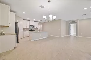 4226 Bloomfield St, Fort Myers, FL 33916 - Photo 6