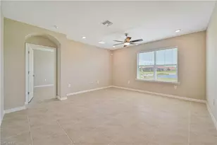 4226 Bloomfield St, Fort Myers, FL 33916 - Photo 10