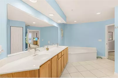 4141 Bay Beach Ln #442, Fort Myers Beach, FL 33931 - Photo 8