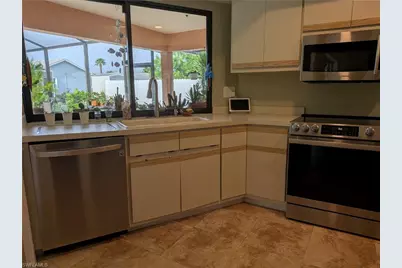 1712 Viscaya Pkwy, Cape Coral, FL 33990 - Photo 18