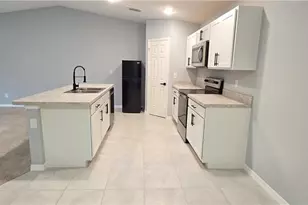 1532 NE 35th Terrace, Cape Coral, FL 33909 - Photo 4