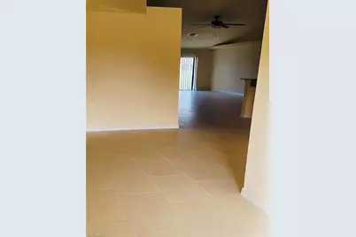 4540 SW 8th Ct, Cape Coral, FL 33914 - Photo 2