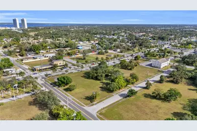 2726 Dr Martin Luther King Jr Blvd, Fort Myers, FL 33916 - Photo 8