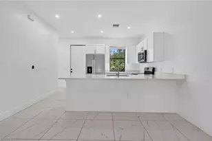 909/911 Homestead Rd S, Lehigh Acres, FL 33974 - Photo 18