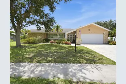 1024 El Mar Ave, Fort Myers, FL 33919 - Photo 1