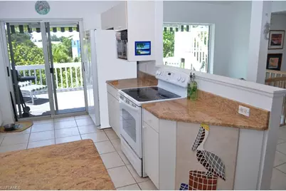 4551 Bartlett Pkwy, Captiva, FL 33924 - Photo 6