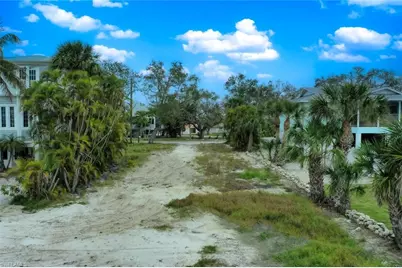 5780 Lauder St, Fort Myers Beach, FL 33931 - Photo 34