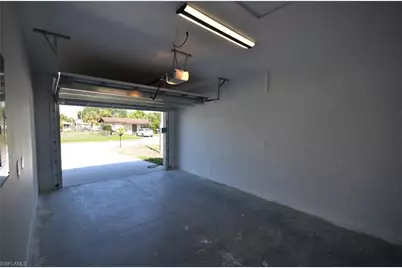 3121 Thomas St, Fort Myers, FL 33916 - Photo 12