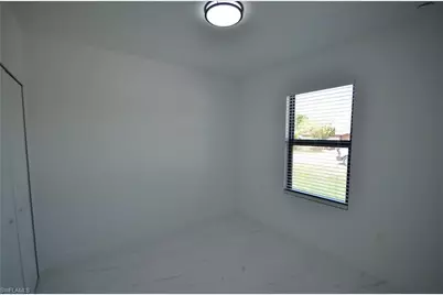 3121 Thomas St, Fort Myers, FL 33916 - Photo 4