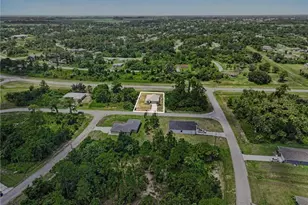 5003 Pine Tree Ln, Labelle, FL 33935 - Photo 4