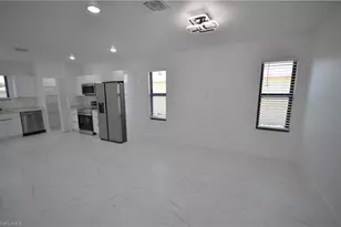 2267 French St, Fort Myers, FL 33916 - Photo 12